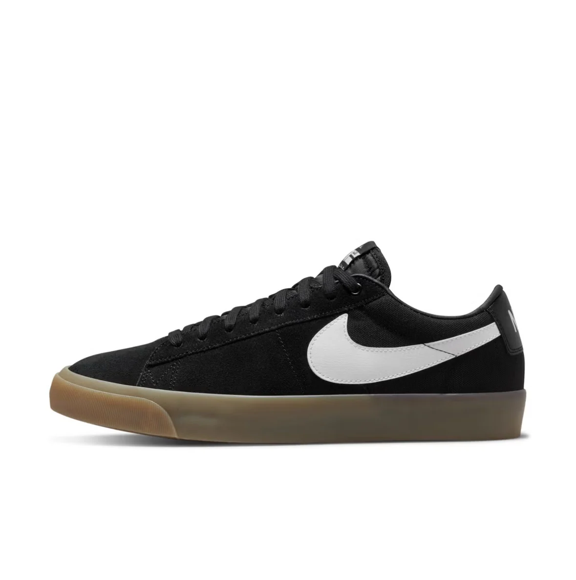Nike SB - Zoom Blazer Low Pro GT Black / White / Gum
